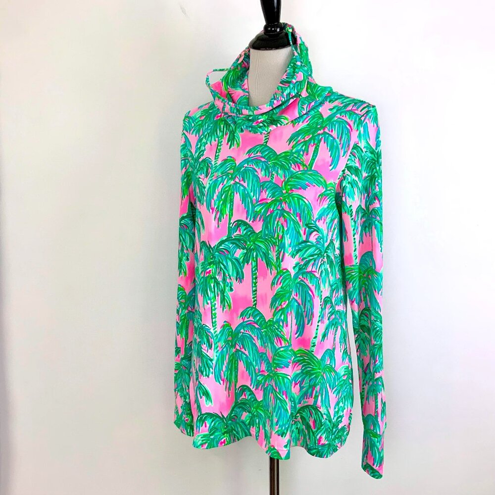 New Lilly Pulitzer Lilshield Palm Tree UPF 50+ Cowlneck Top Sz M - Picture 5 of 16